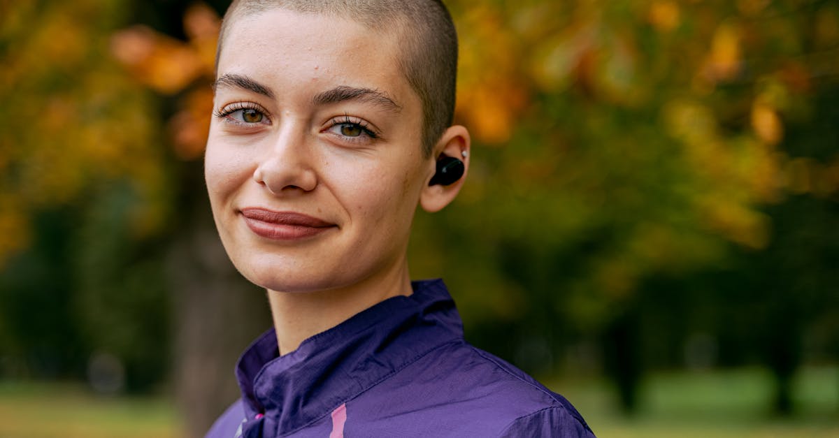 découvrez l'univers du body piercing : tendances, conseils de sécurité, et styles variés pour exprimer votre personnalité. plongez dans l'art du piercing avec nos experts et affirmez votre style unique !