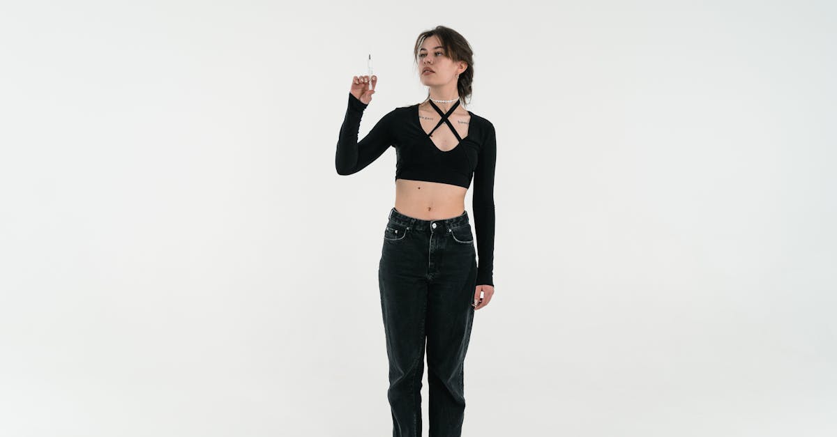 découvrez notre guide complet sur les piercings : styles, soins, tendances et conseils pour choisir le piercing qui vous correspond. exprimez votre personnalité avec audace et style grâce à nos recommandations !