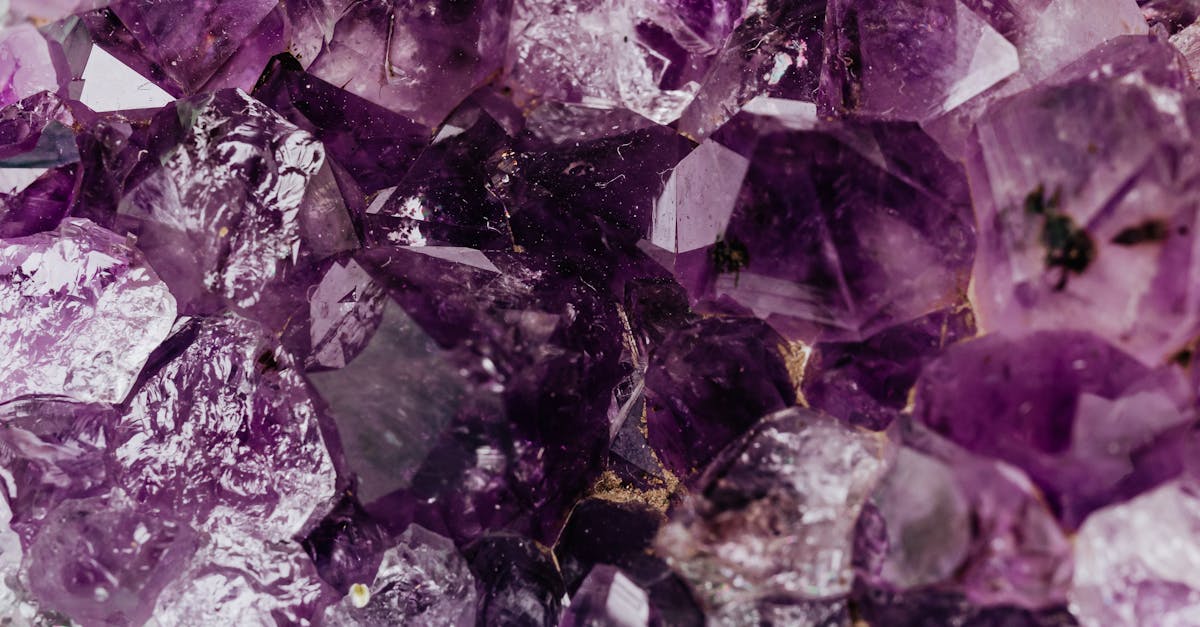 Le cristal : un choix élégant pour votre piercing