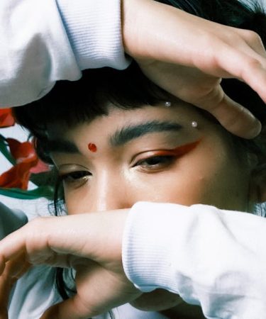 découvrez les différents styles de piercings : des classiques aux tendances modernes, explorez les choix qui reflètent votre personnalité et votre style unique. que vous soyez attiré par les piercings au nez, à l’oreille ou au corps, trouvez l'inspiration pour votre prochain bijou.