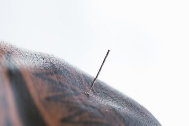 découvrez l'art du piercing oriental, une fusion unique de traditions ancestrales et de styles modernes. explorez notre vaste gamme de pièces artisanales pour sublimer votre look et exprimer votre personnalité. que vous soyez novice ou passionné, laissez-vous séduire par l'élégance et la richesse culturelle de l'oriental piercing.