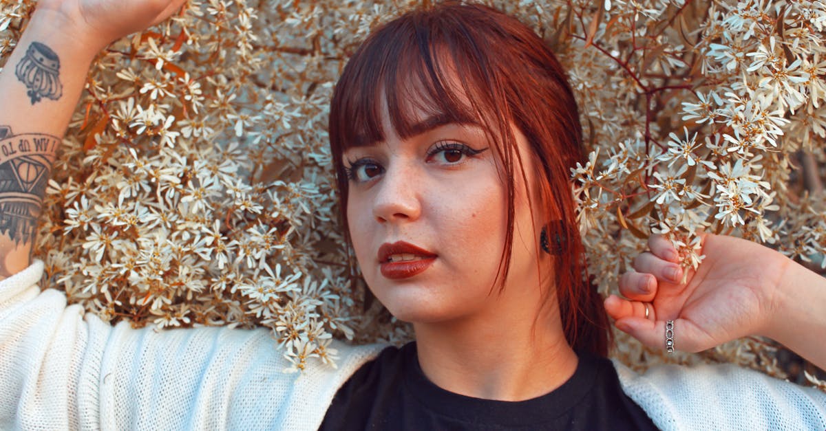 découvrez les dernières tendances en matière de piercings pour exprimer votre style unique. explorez les différents types de piercings, des plus classiques aux plus audacieux, et trouvez l'inspiration pour personnaliser votre look avec créativité et originalité.