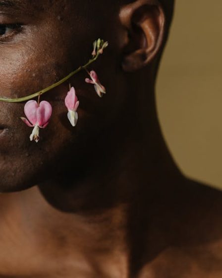 découvrez notre collection d'elegant piercing, des créations raffinées et sophistiquées qui allient style et originalité. sublimez votre look avec nos bijoux de qualité, pensés pour mettre en valeur votre personnalité et votre élégance.