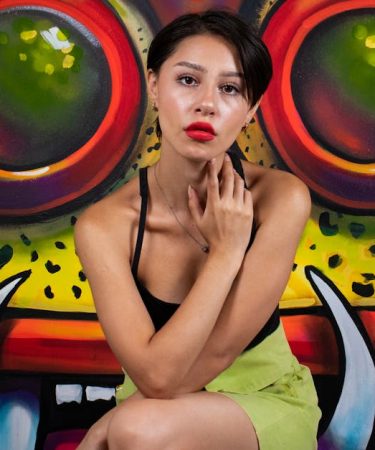 découvrez l'univers fascinant du piercing ornemental, un moyen d'expression personnel qui allie esthétique et créativité. explorez les dernières tendances, les conseils d'entretien et les différents styles pour personnaliser votre look avec des bijoux uniques.