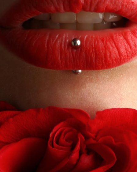 découvrez l'univers fascinant des piercings : styles variés, conseils d'entretien et tendances actuelles. que vous soyez novice ou passionné, trouvez l'inspiration pour exprimer votre personnalité à travers l'art du piercing.