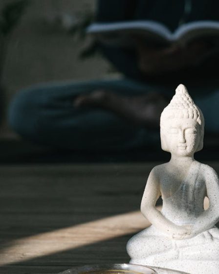 découvrez la profondeur et l'importance spirituelle des concepts et pratiques qui transcendent le quotidien. explorez comment la spiritualité peut enrichir votre vie et offrir un sens plus profond à vos expériences.