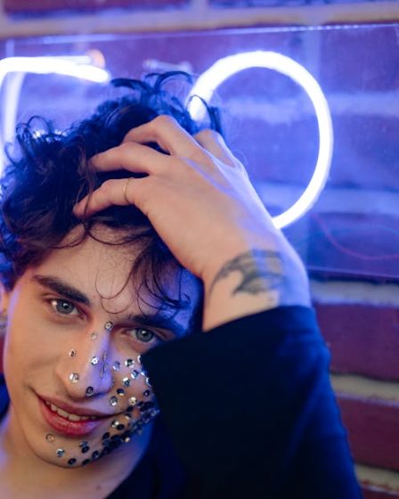 découvrez les piercings tendance qui subliment votre style ! explorez notre sélection de bijoux audacieux et originaux pour exprimer votre personnalité. soyez à la pointe de la mode avec nos créations uniques.