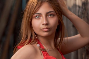 découvrez l'univers fascinant des piercings inhabituels ! explorez des idées créatives et audacieuses pour personnaliser votre style avec des piercings uniques qui font tourner les têtes. que vous soyez novice ou passionné, trouvez l'inspiration pour exprimer votre individualité à travers ces accessoires intrépides.