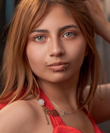 découvrez l'univers fascinant des piercings inhabituels ! explorez des idées créatives et audacieuses pour personnaliser votre style avec des piercings uniques qui font tourner les têtes. que vous soyez novice ou passionné, trouvez l'inspiration pour exprimer votre individualité à travers ces accessoires intrépides.