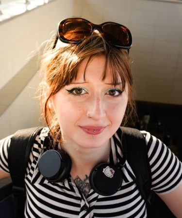 découvrez notre série hebdomadaire dédiée aux piercings, où nous explorons les dernières tendances, conseils d'entretien et inspirations pour vous aider à exprimer votre style unique. rejoignez-nous chaque semaine pour des astuces et des interviews d'experts du domaine !