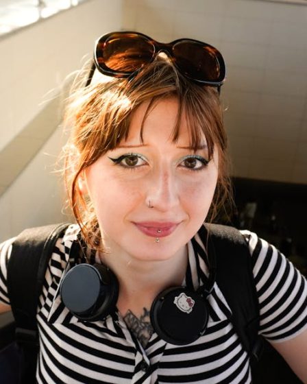 découvrez notre série hebdomadaire dédiée aux piercings, où nous explorons les dernières tendances, conseils d'entretien et inspirations pour vous aider à exprimer votre style unique. rejoignez-nous chaque semaine pour des astuces et des interviews d'experts du domaine !