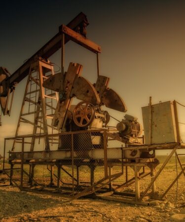 d&eacute;couvrez notre kit de per&ccedil;age complet, id&eacute;al pour tous vos travaux de bricolage. comprend une s&eacute;lection d'outils robustes et polyvalents pour percer avec pr&eacute;cision et facilit&eacute;.