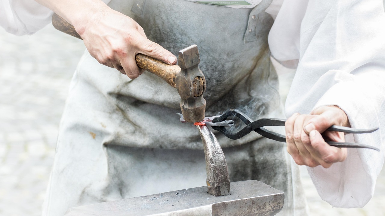 d&eacute;couvrez notre gamme de pinces pour piercing, des outils professionnels pour r&eacute;aliser facilement et en toute s&eacute;curit&eacute; vos piercings.